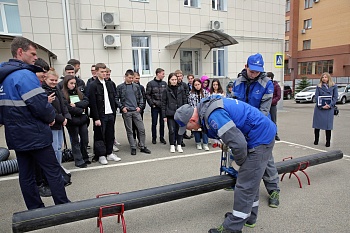 Студенты профильного колледжа познакомились с работой ставропольских газовиков 