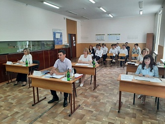Ставропольские газовики приняли участие в защите дипломов студентов строительного техникума
